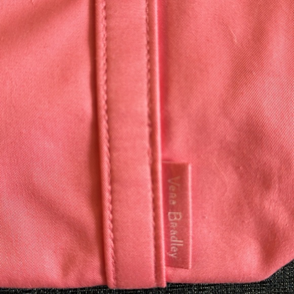 Vera Bradley Women’s Small Vera Tote in Rouge Rose - Picture 8 of 12
